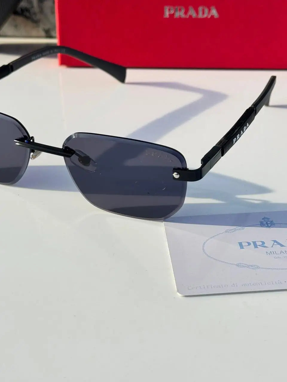 Prada_122_black