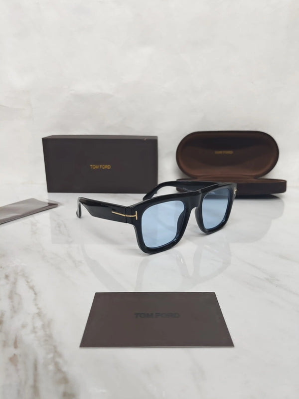 Tom Ford 259 Black Blue