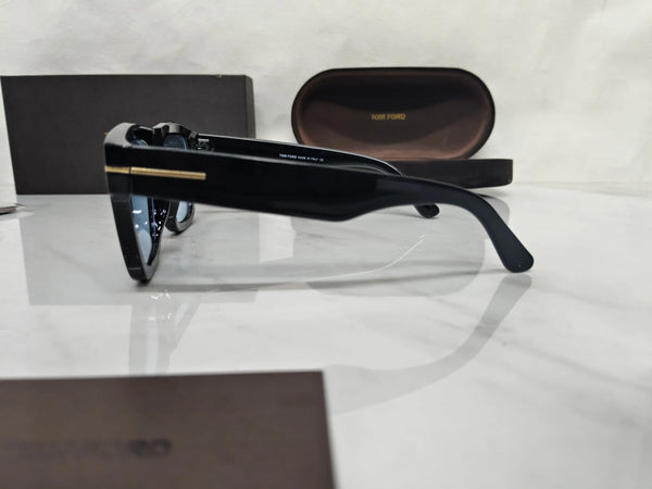 Tom Ford 259 Black Blue