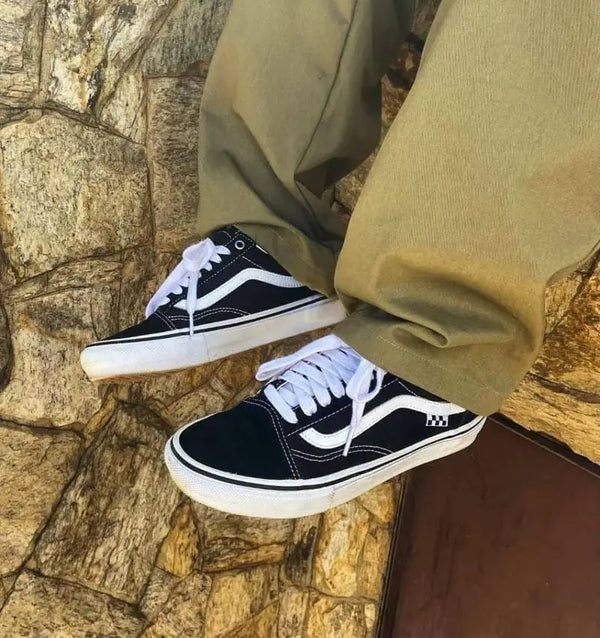 Vans Old Skool Black White for Girls  7A Premium Sneakers D-1173