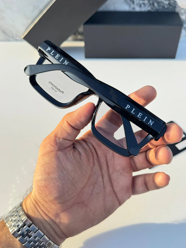 Philip_plein_146_black_plano