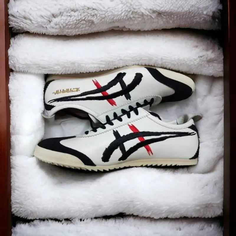 Onitsuk_a Tiger Mexico 66 Deluxe Kabuki  White Black Red  7A Premium (D-1661 P-1)