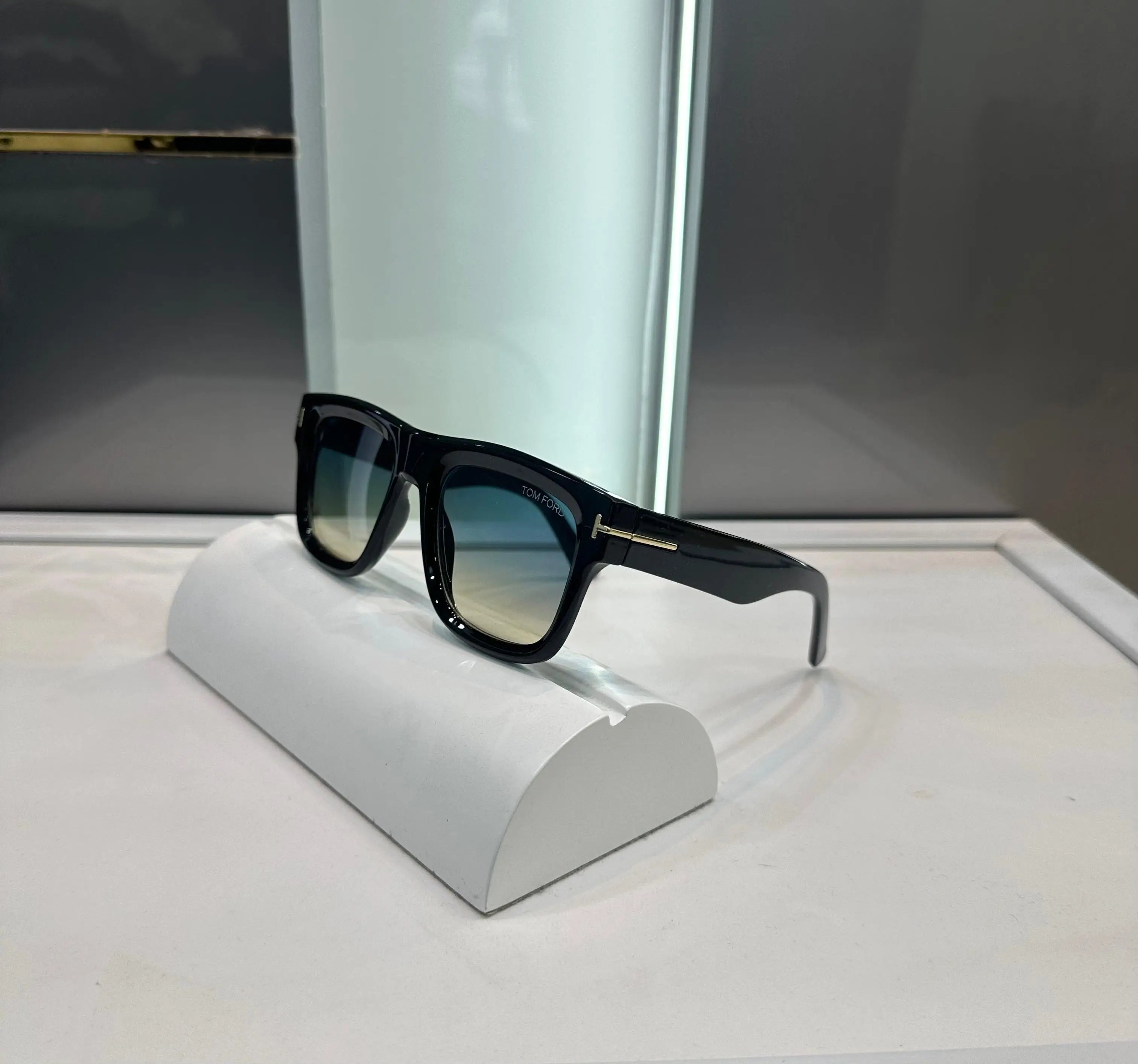 Tomford Black Multi Premium Shades 258