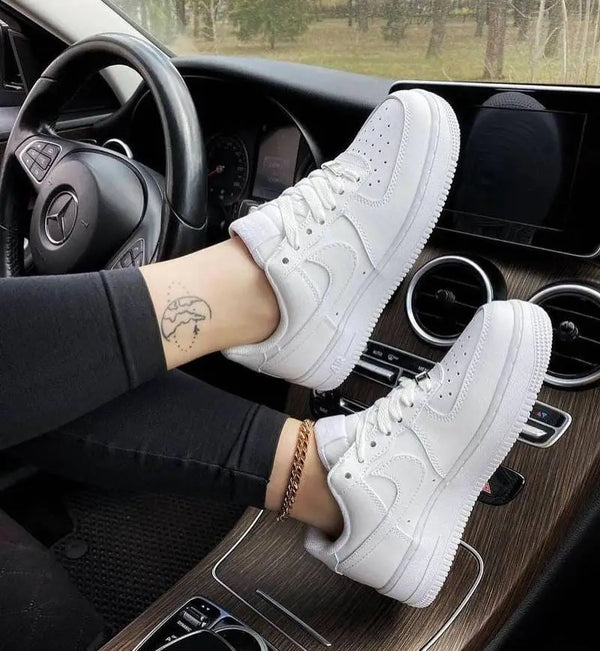 Nik_e Air Force 1 Low Triple White Girls Premium Leather  Full Accessories D-321