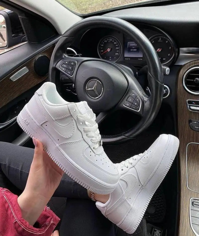 Nik_e Air Force 1 Low Triple White Girls Premium Leather  Full Accessories D-321