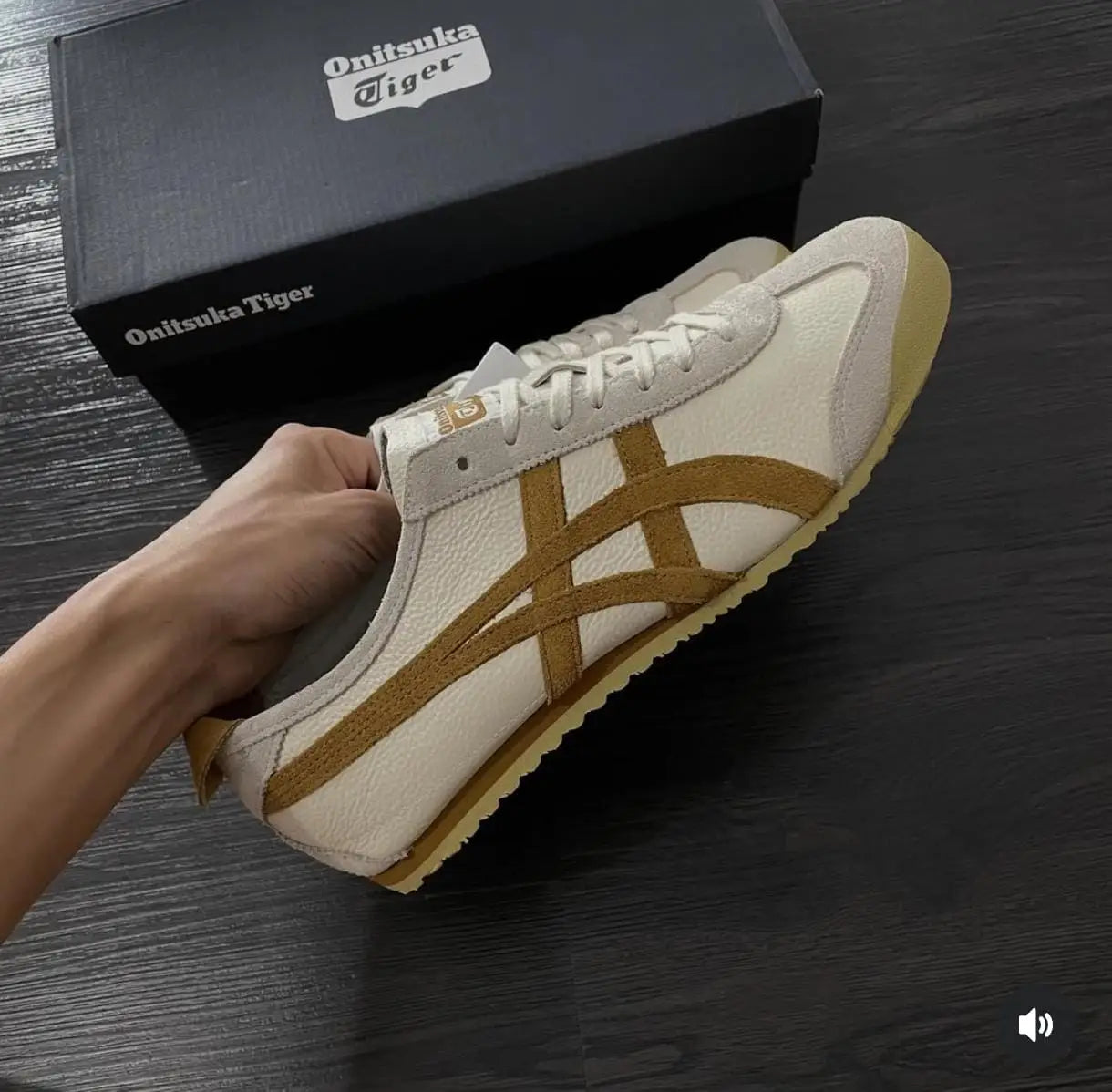 Onitsuk_a Tiger Mexico 66 VIN White Brown  Mens 7A Premium First Copy D-1833