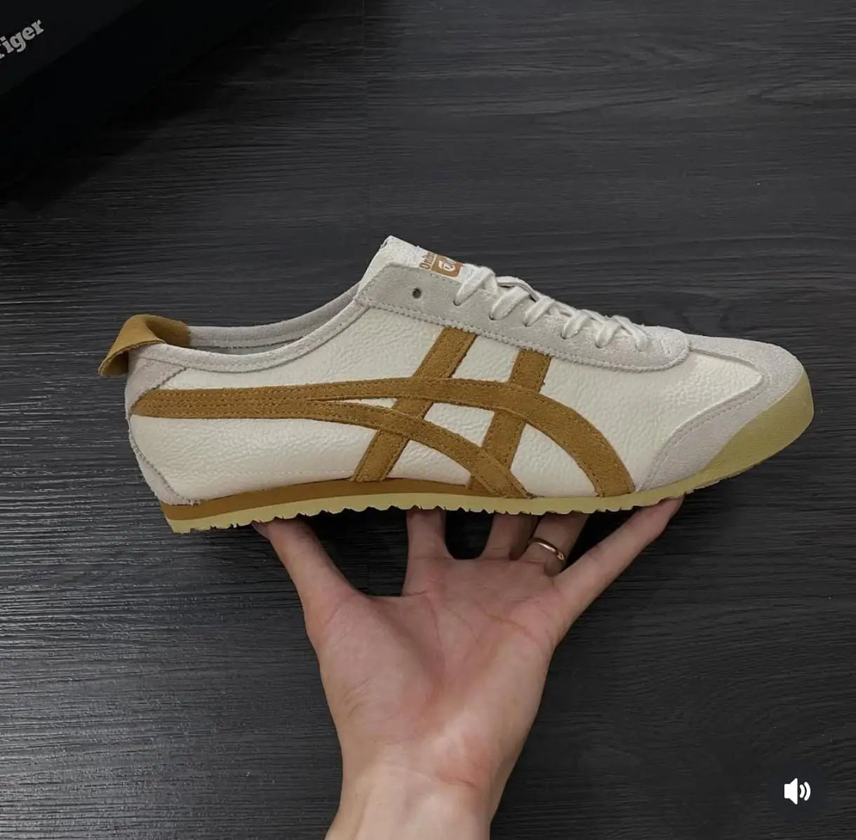 Onitsuk_a Tiger Mexico 66 VIN White Brown  Mens 7A Premium First Copy D-1833