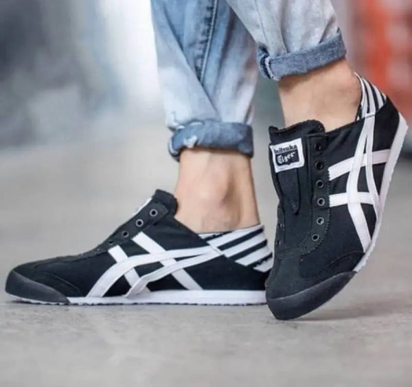 Onitsuka Tiger Mexico 66 Slip On Black White for Girls D-2011