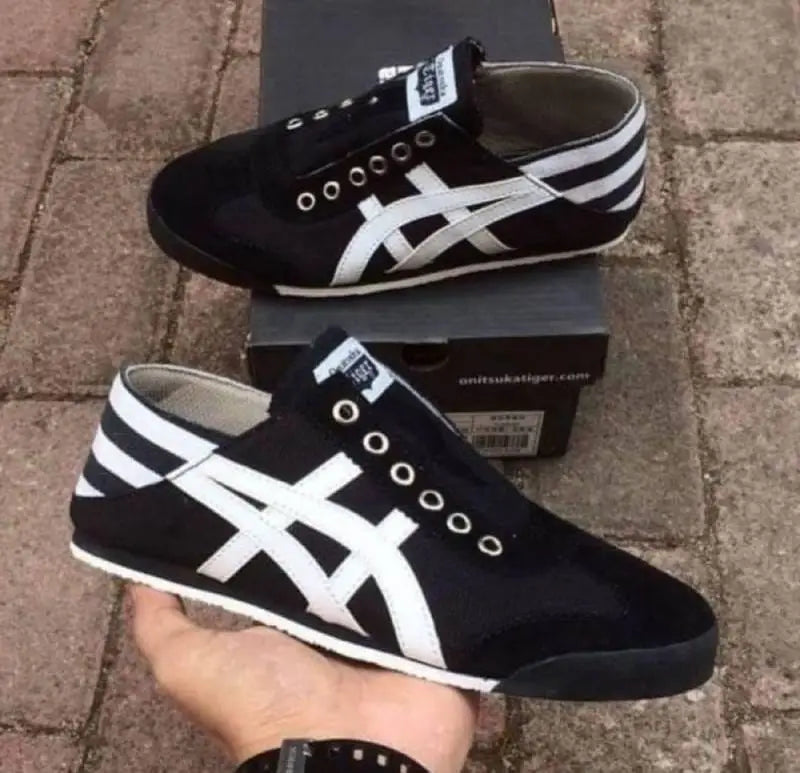 Onitsuka Tiger Mexico 66 Slip On Black White for Girls D-2011