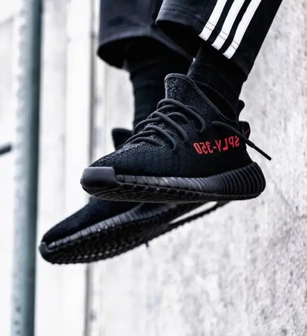 Adida_s Yeezy 350 V2 Core Black Red  Semi UA 7A Quality  Full Accessories (D-1801)