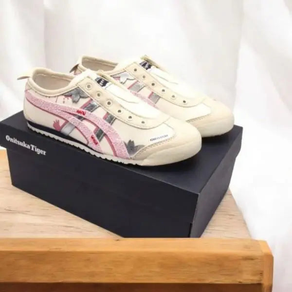 Onitsuk_a Tiger x Panda Prank Pink Slip-On  7A Premium  Full Accessories (D-1790)