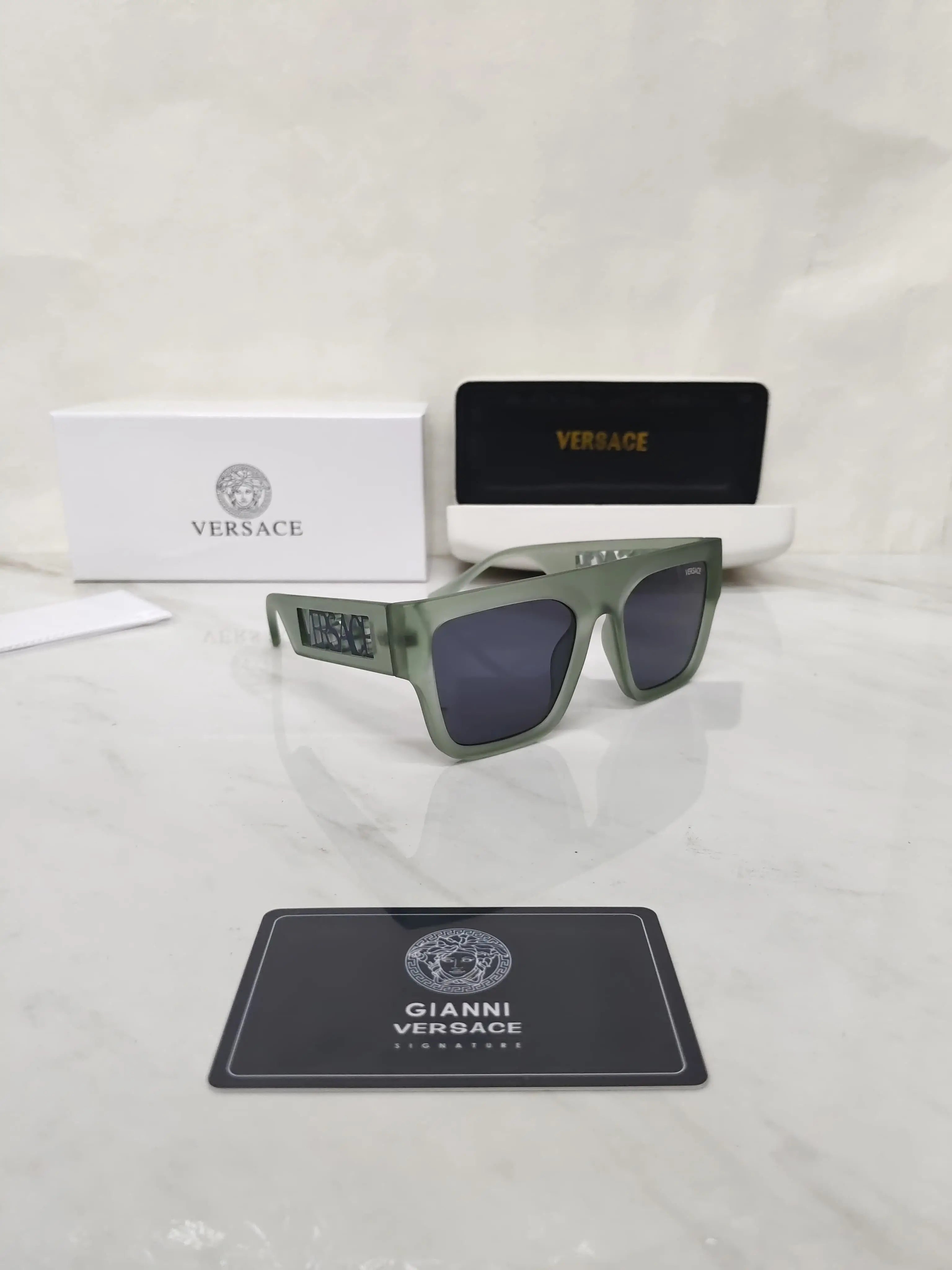 Versace 4430