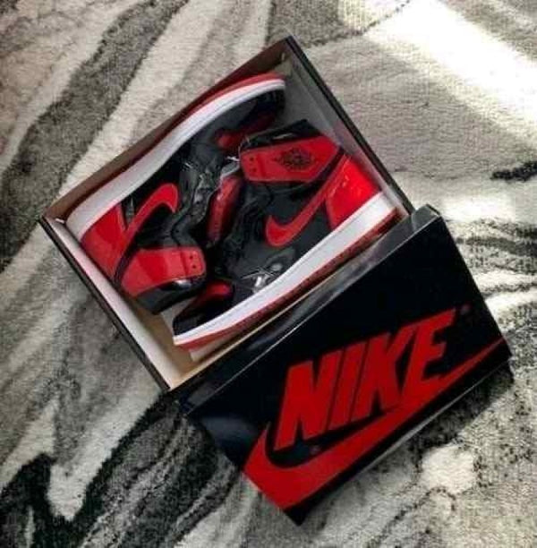 Jordan 1 Retro High OG Patent Bred