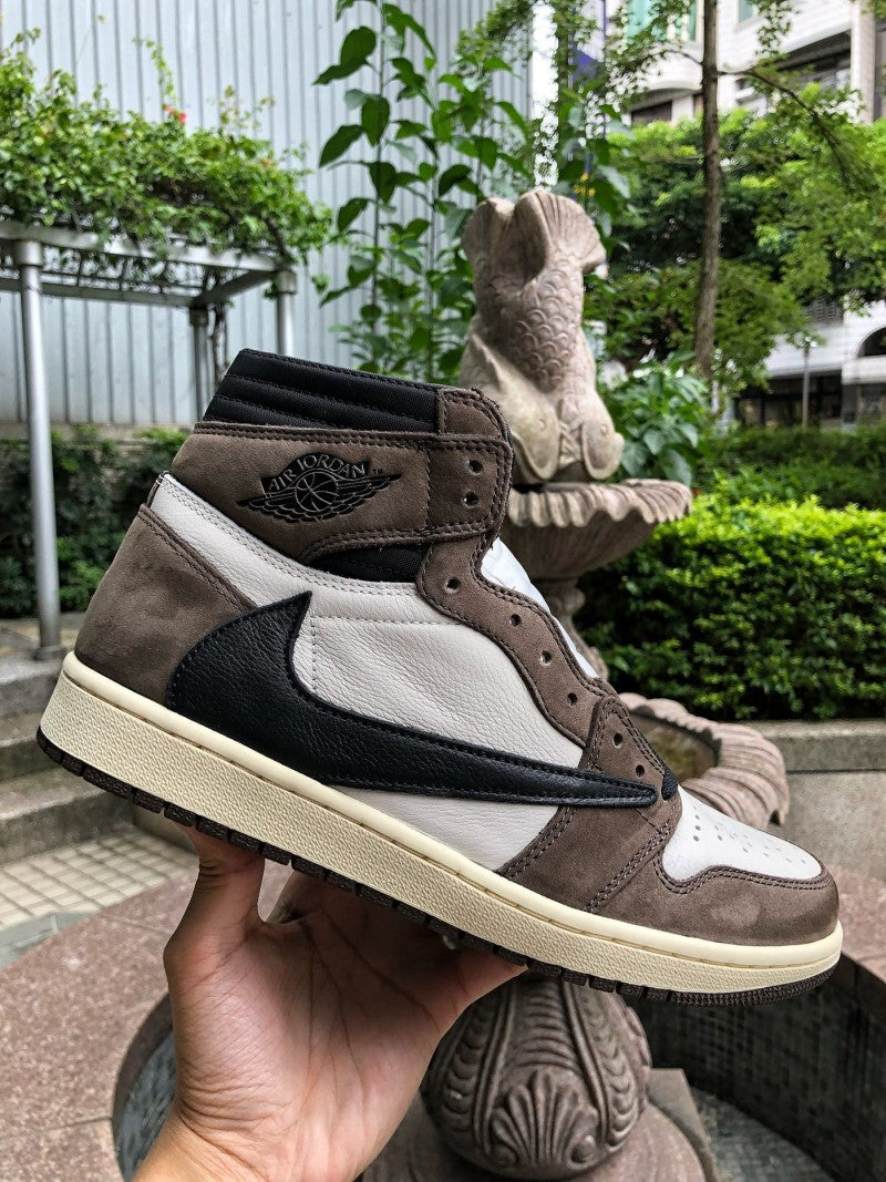 Jordan 1 Retro High Travis Scott Main image