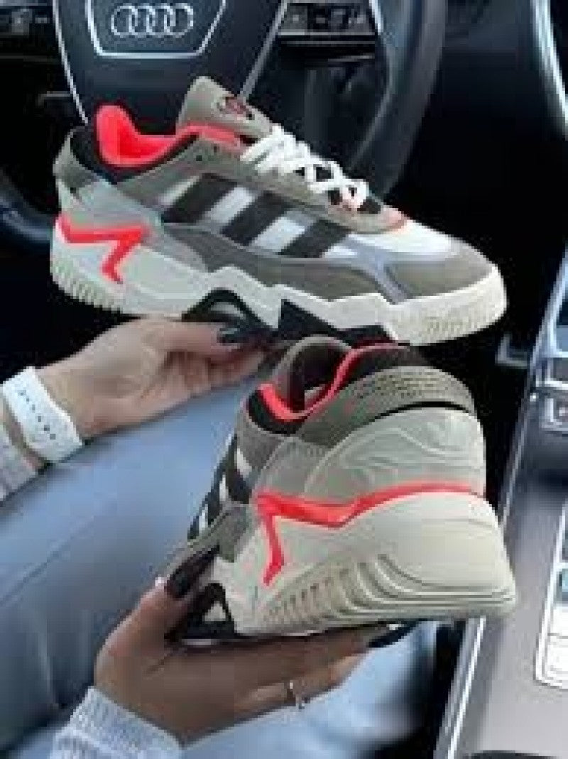 Adidas niteball ii sneakers in a khaki and black colorway Main image