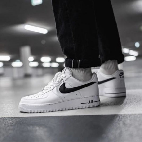 Nik e Airforce 1 Swoosh
