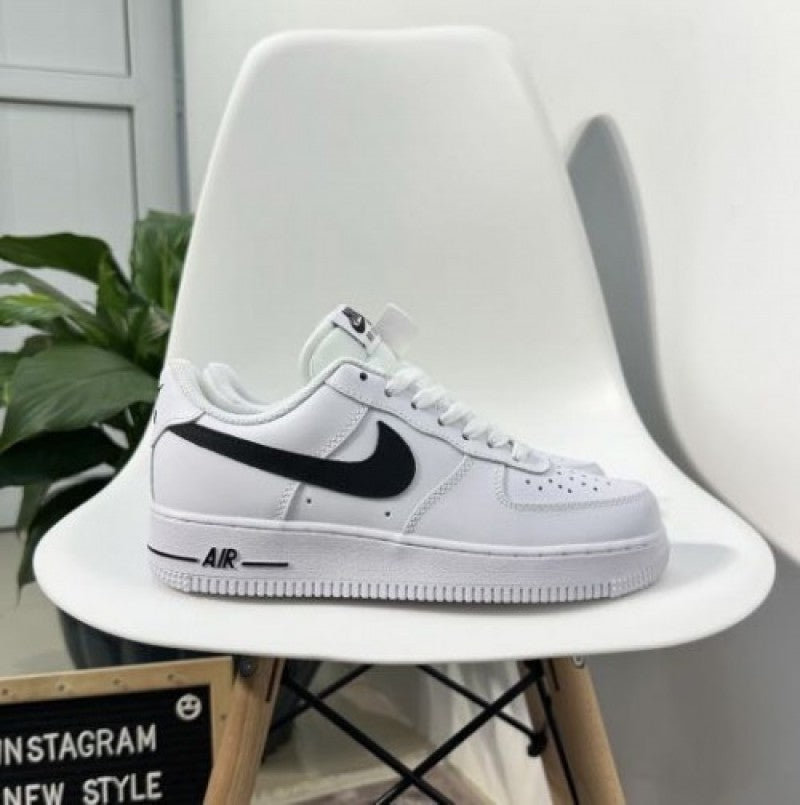 Nik e Airforce 1 Swoosh Secondary image
