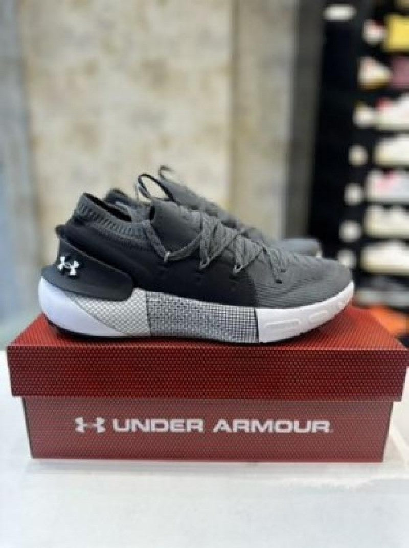 Under Armour hovr phantom 3