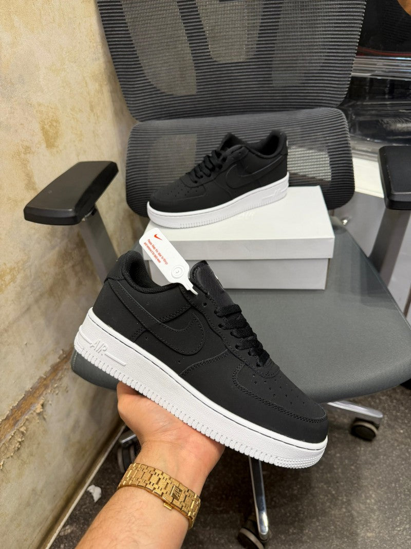 Nik_e Air force 1 Low Off Noir Main image