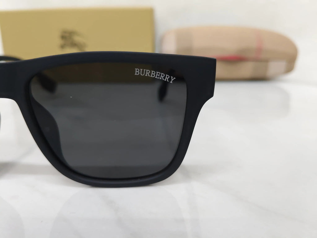 BURBERRY 4358 Matt Black