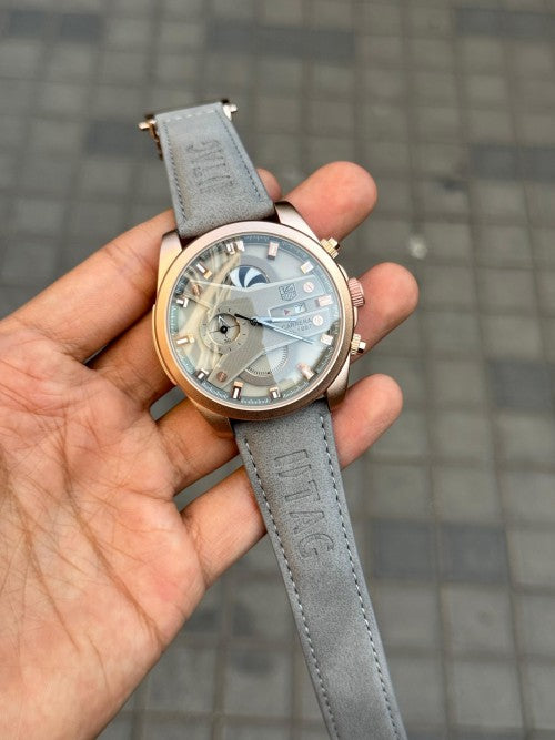Tag Heue r CR 7 Ros Grey Leather Main image