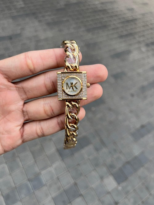 Michael kor s Chain Lock Women s Gold White