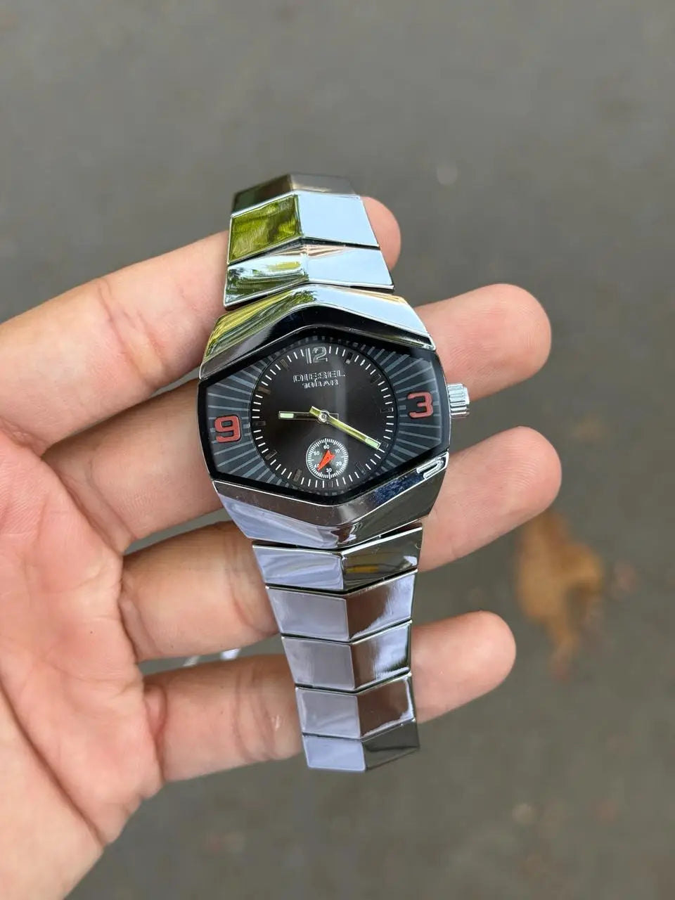 Diese l 10 bar silver black Main image