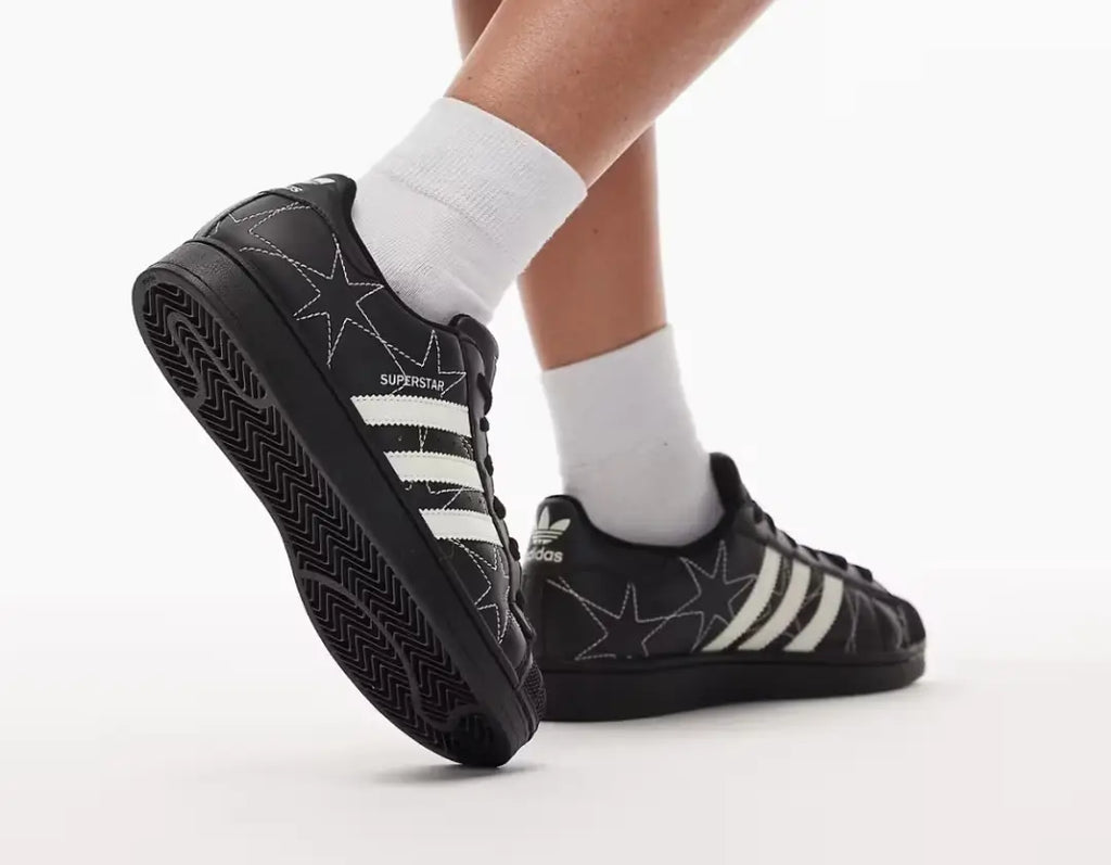 Adidas_Superstar 2 Star Stitch Detailing Black Sneakers