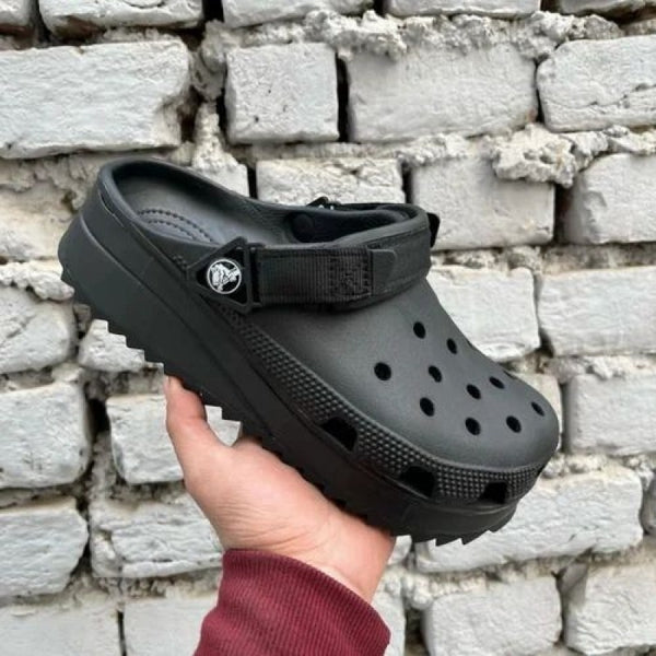 Crocss Classic Hiker Clogs Full Bla