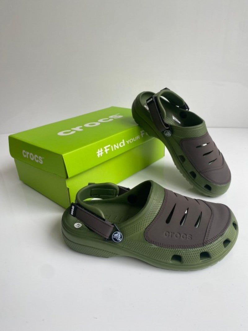 Crocss yukon vista Green brown clog