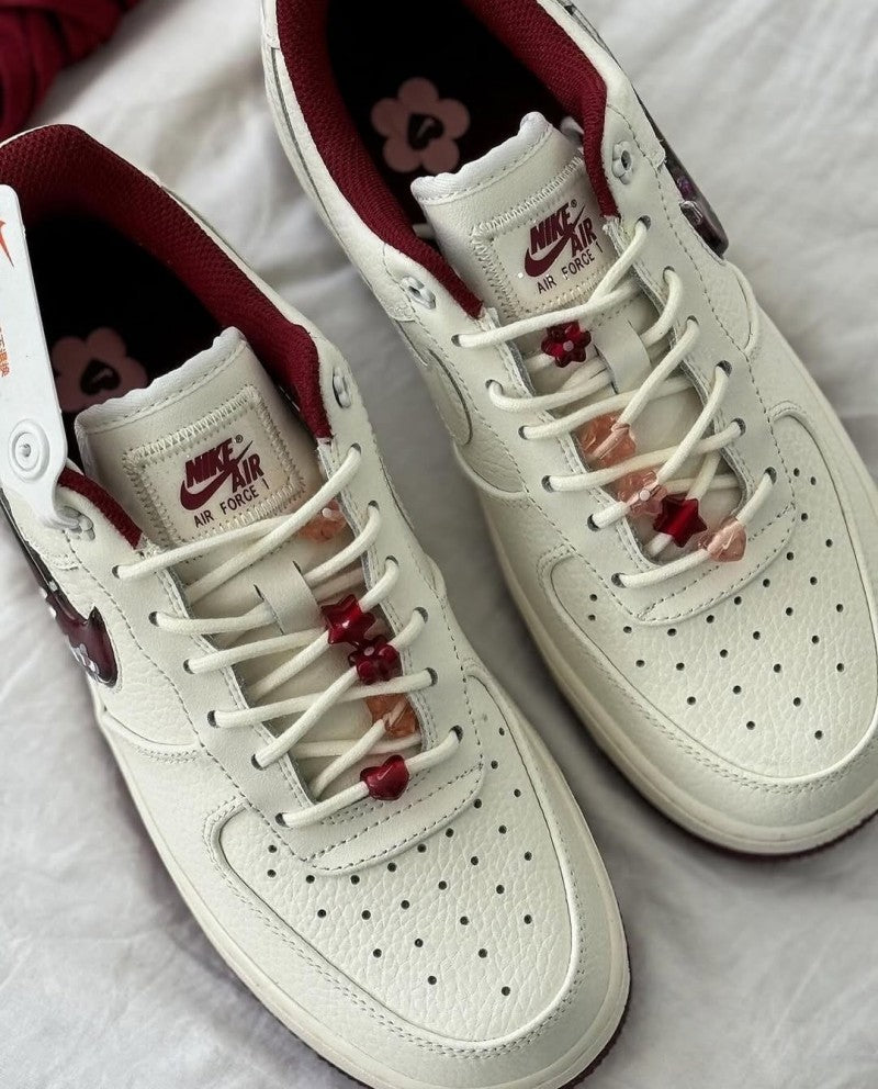 Nikee Airforce 1 Low Valentine s Da