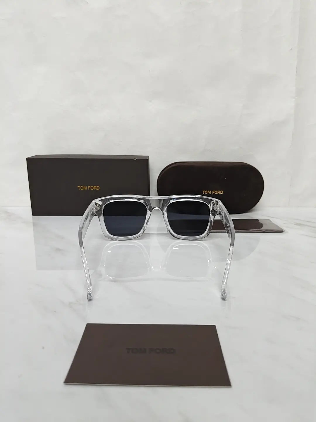 Tom Ford 259 transparent