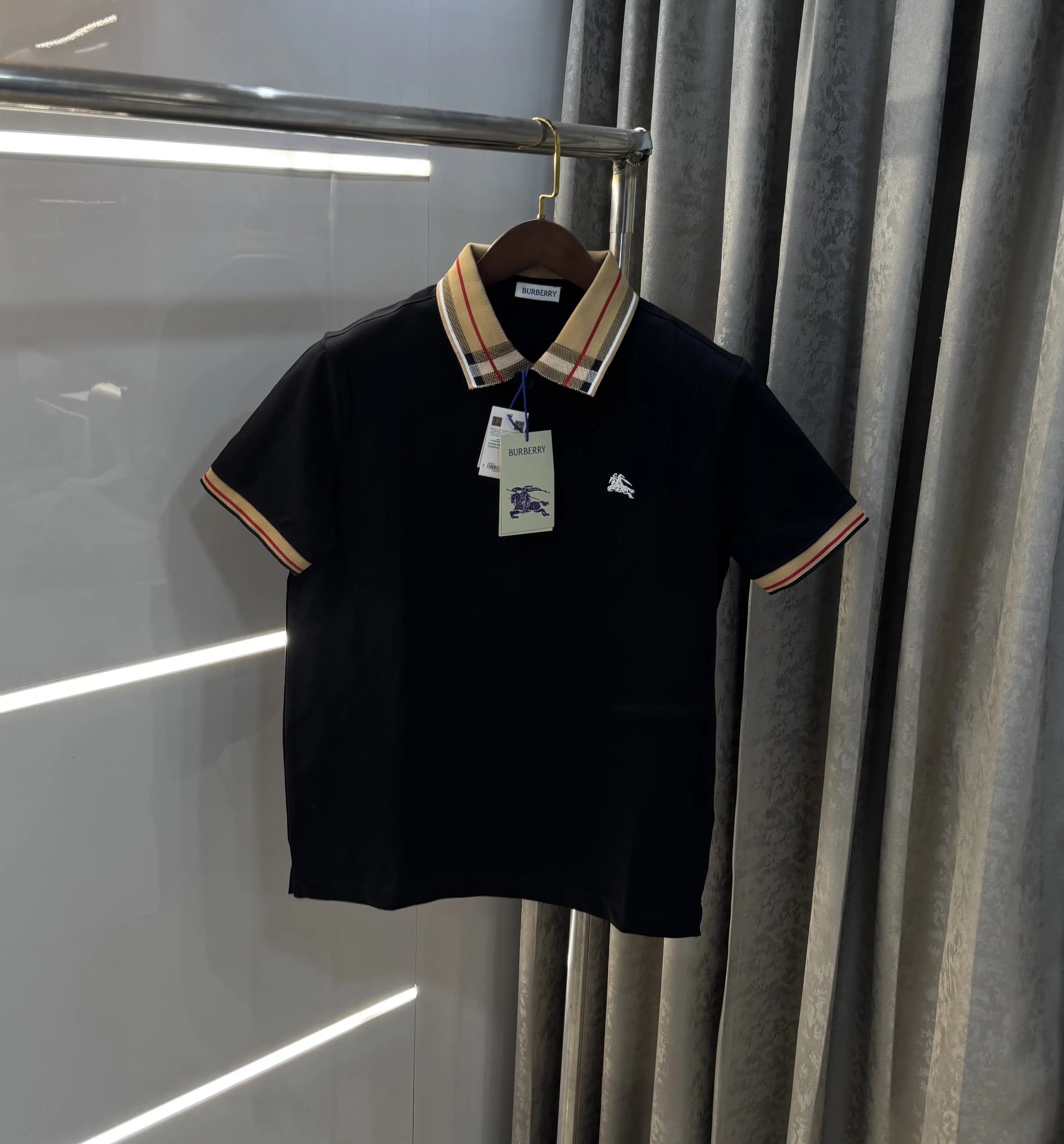 Burberr y Black Embroidery Logo  Premium Classic Polo T-Shirt