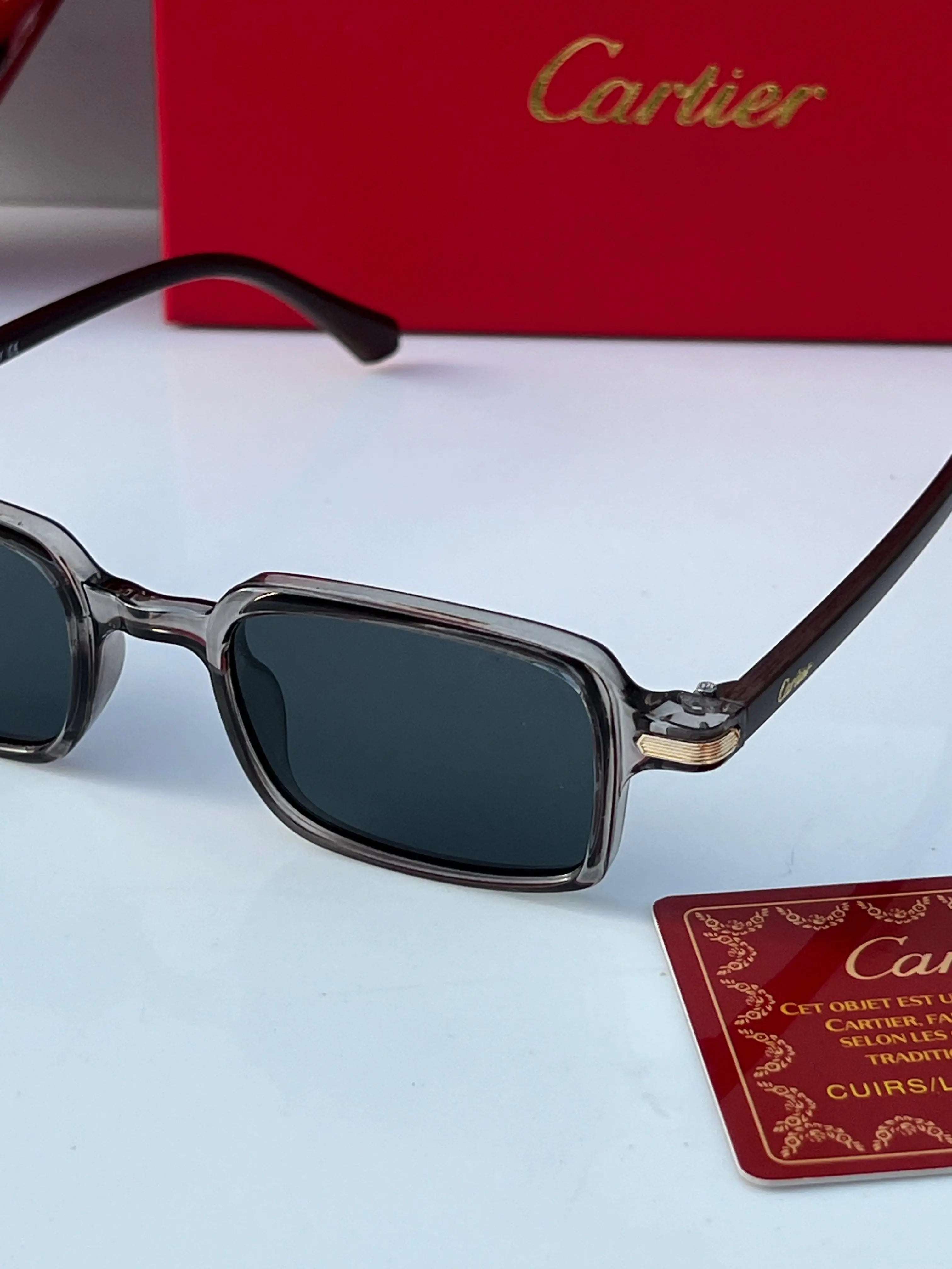 Cartier_6631_grey_black Secondary image