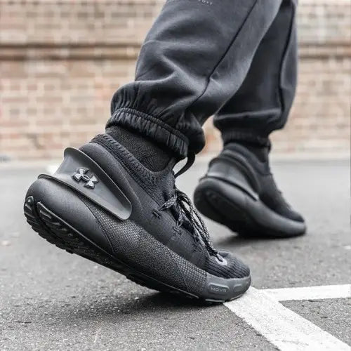 Under Armour HOVR Phantom 3 All Black