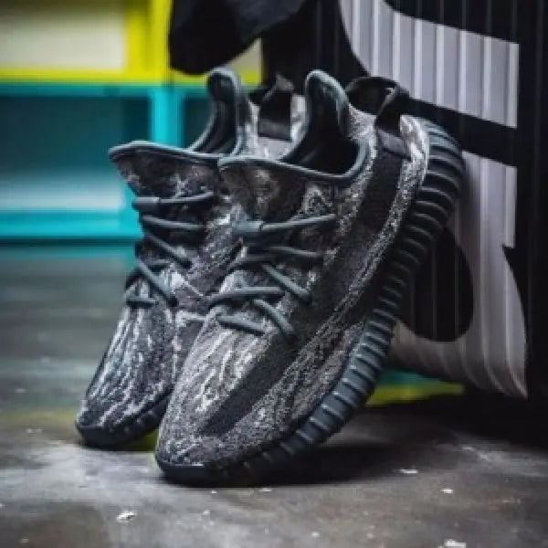 Adida_s yeezy boost 350 V2 mx dark salt semi ua with accessories