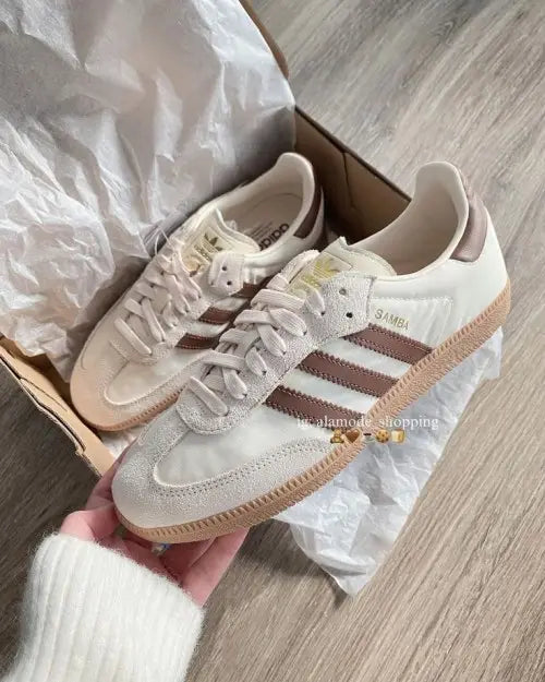 Adida_s samba og cream pre loved brown Main image