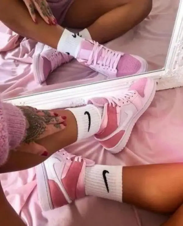 Nik_e Jordan Retro 1 Mid Digital Pink Women Main image