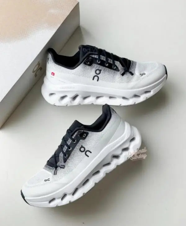 ON CLOUD Running TILT 2.0 BLACK IVORY HP Main image