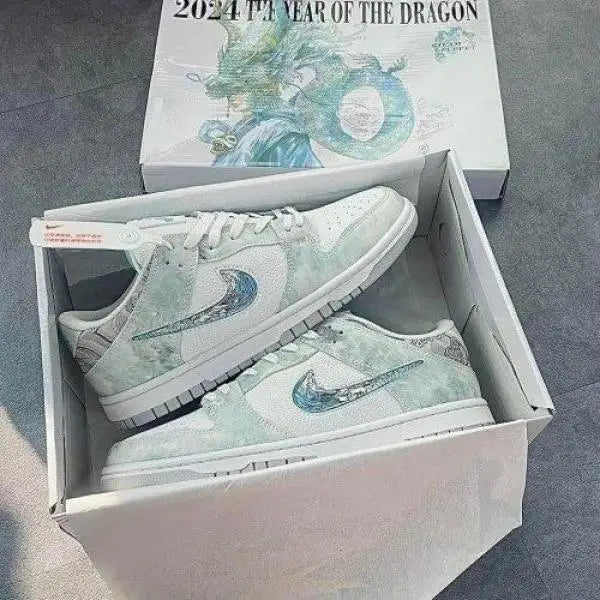 Nik_e sb dunk year of the dragon steam puppet