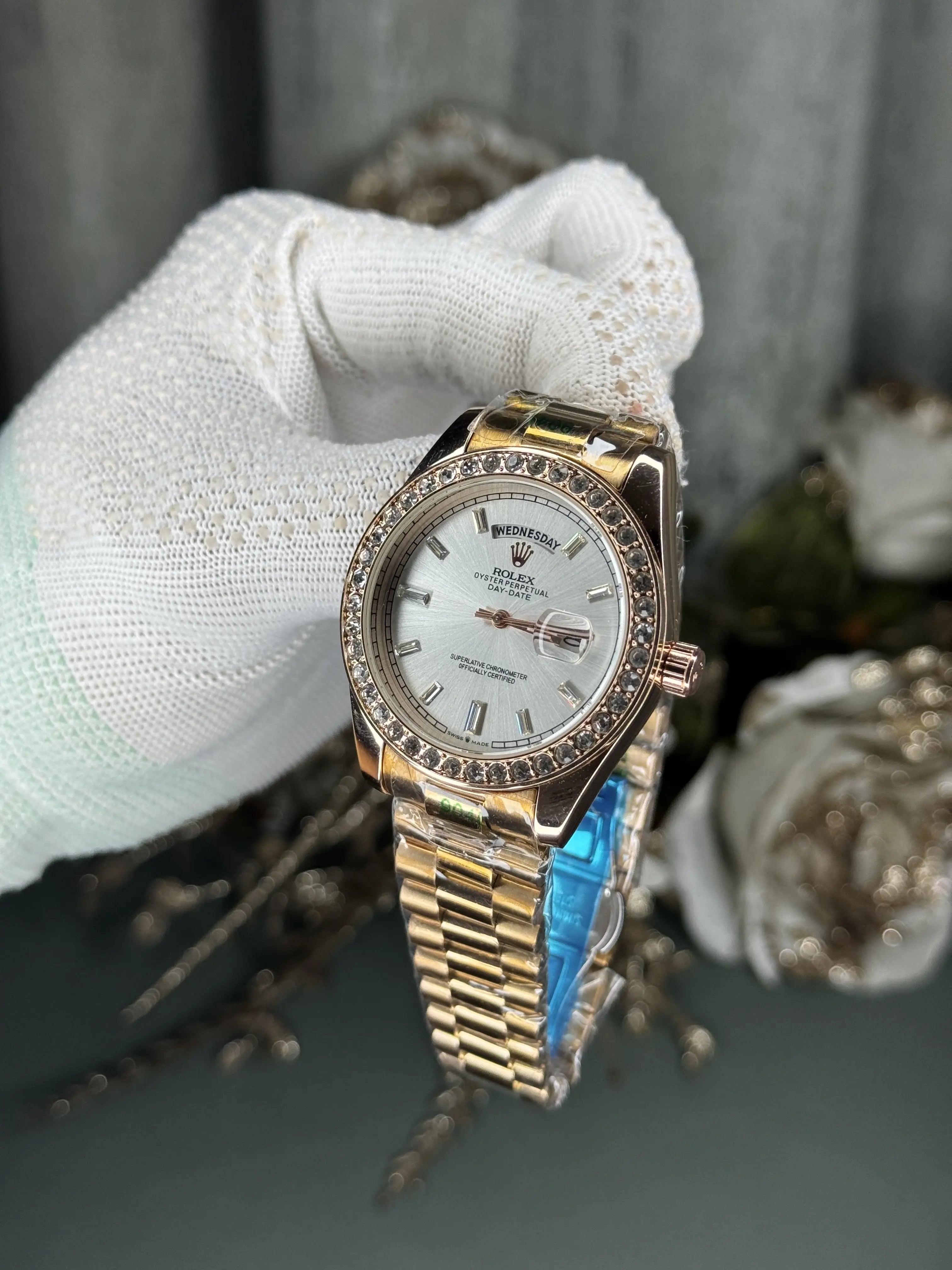 Rolex Day Date Diamond Copper White Premium Watch Secondary image