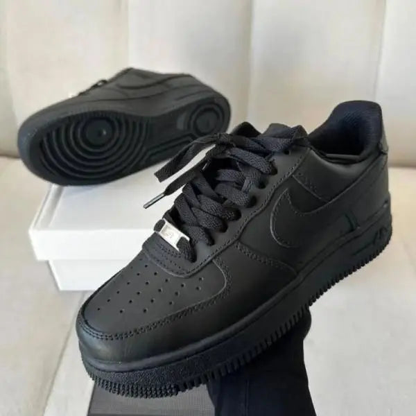 Nik_e Airforce 1 Short Leather Black Women With Bustbag Bill Fixx