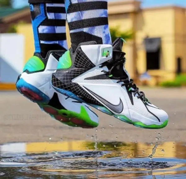 Nik_e Lebron 12 All Star Secondary image