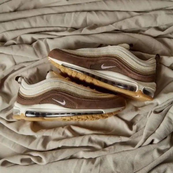 Nik e Airma x 97 Muslin Pink Foam Crepe Brown Secondary image