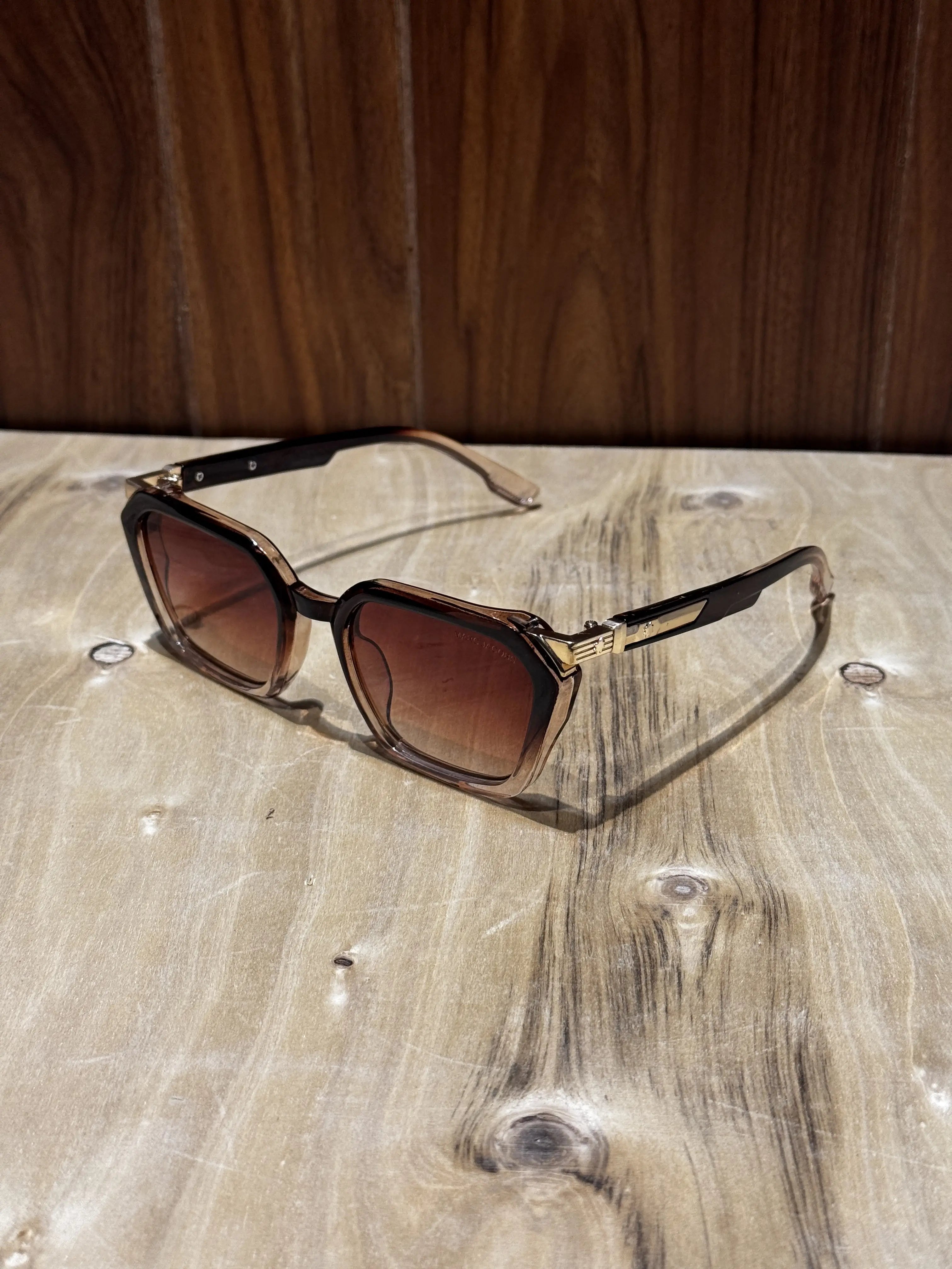 Marc Jacobs Gold Brown Premium Shades 2019