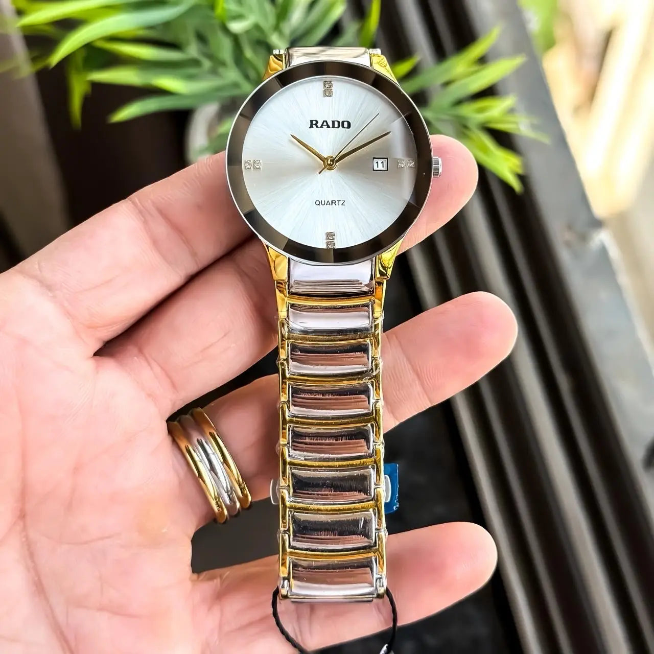 RADO_SILVER-GOLD-SILVER Secondary image