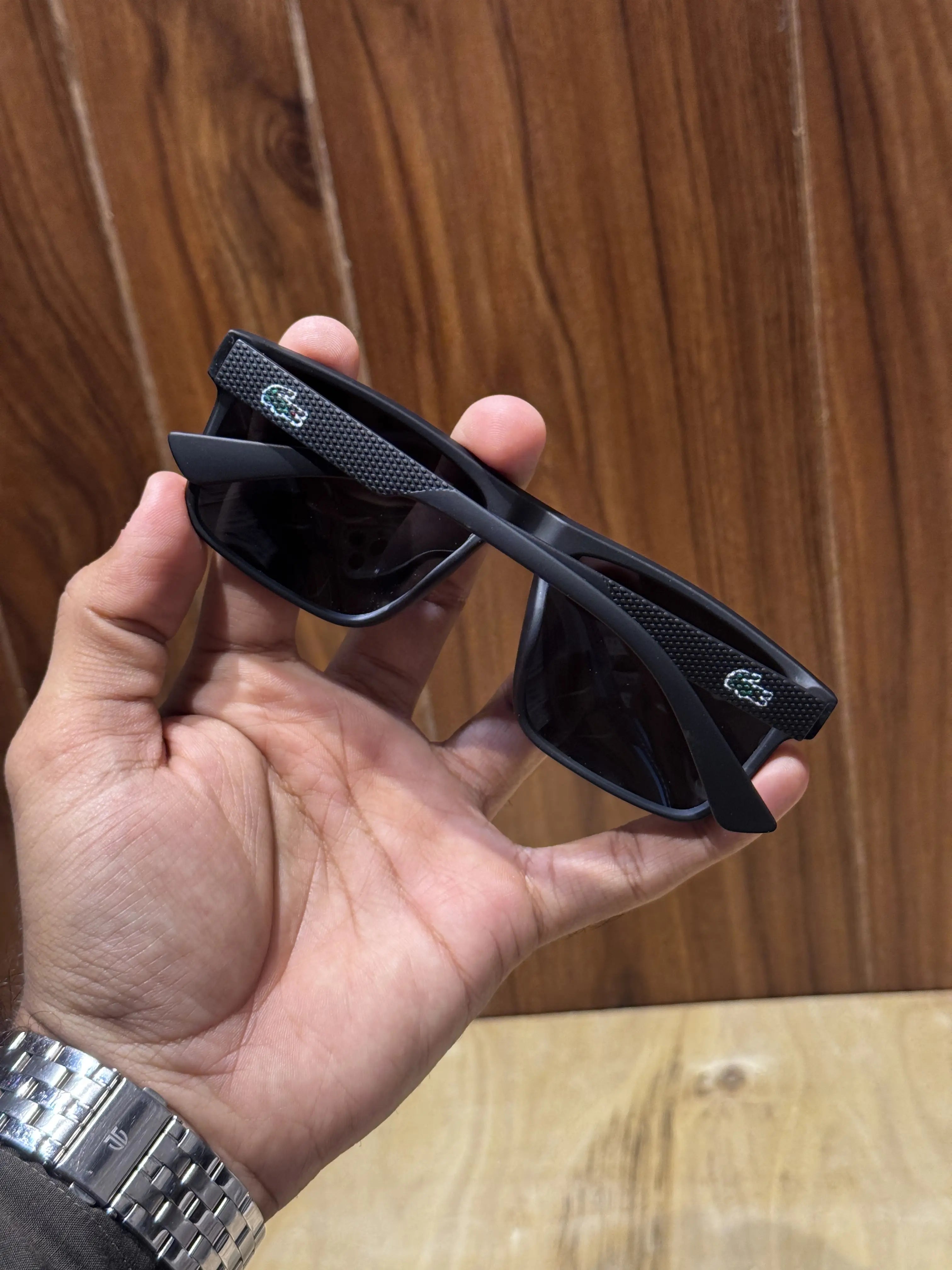Lacoste All Black Premium Shades 2029
