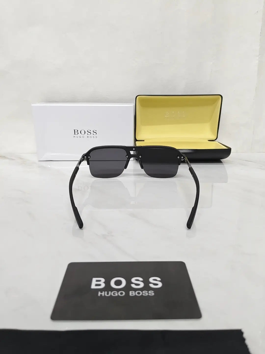 HUGO BOSS 2610 Black