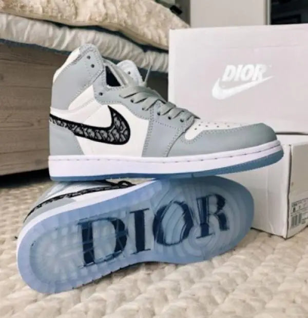 Nik_e Jordan Retro 1 High X Dior Semi UA Open Box Main image
