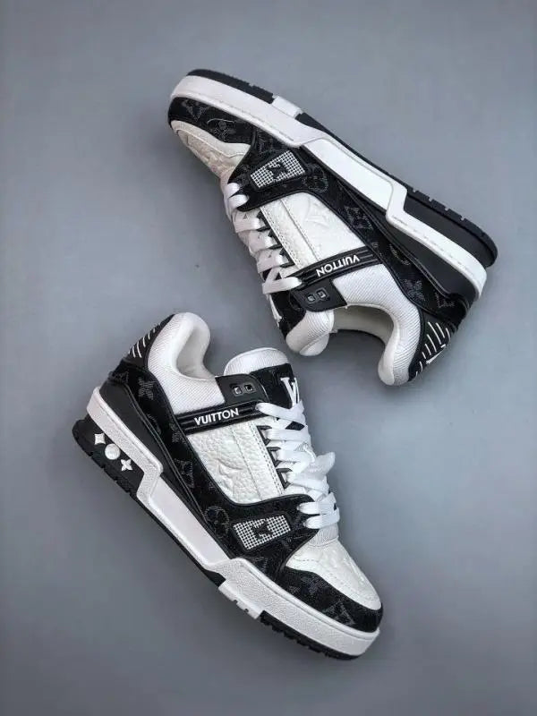 Loui_s Vuitton LV Trainer Monogram White Black Denim With Accessories